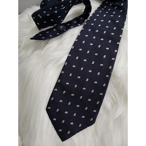 Burberry Other - Burberry navy blue made in Italy silk neck tie geometric print simple old money
